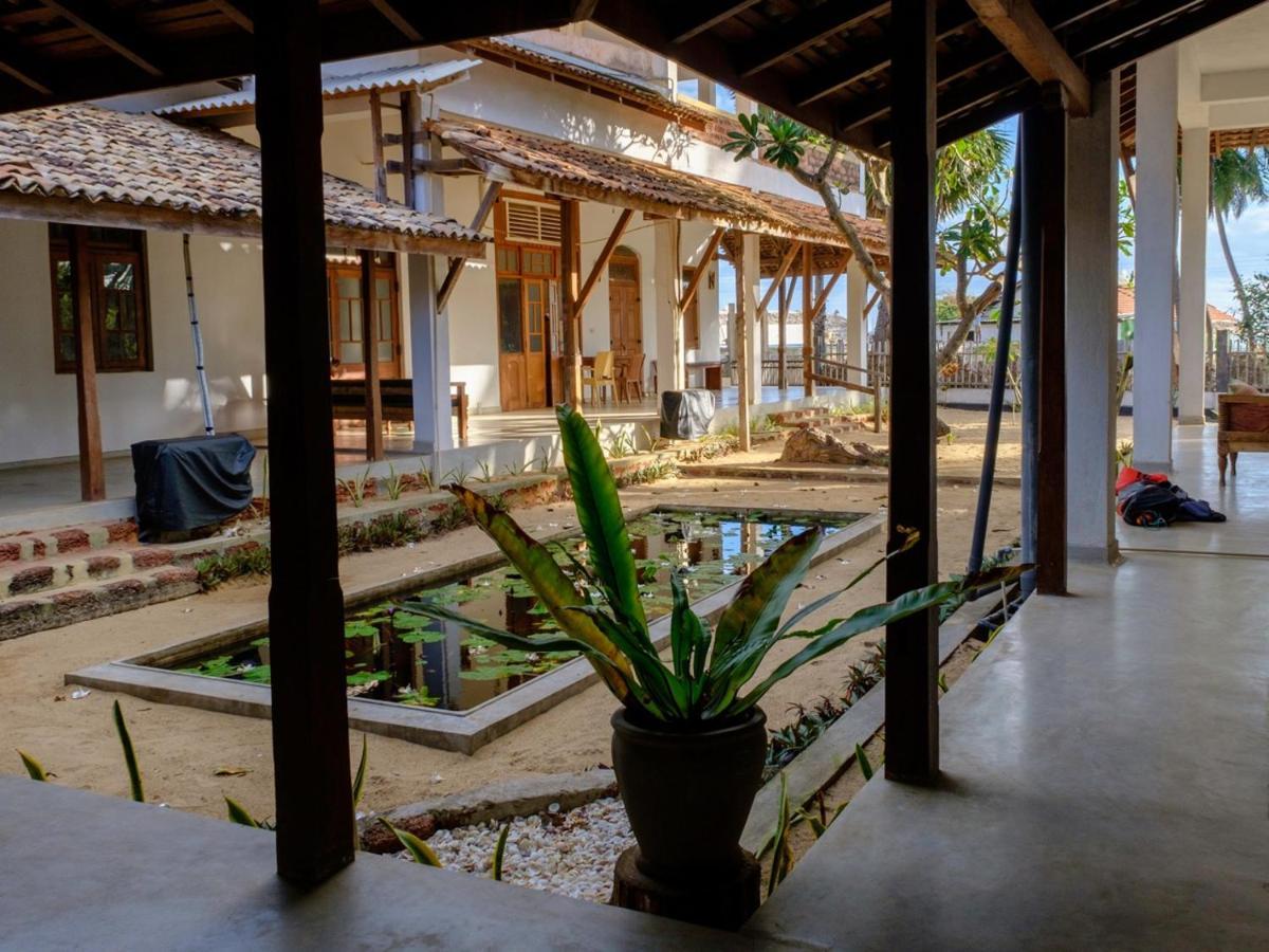 Red Coral Kitesurfing Resort Kalpitiya Exterior foto