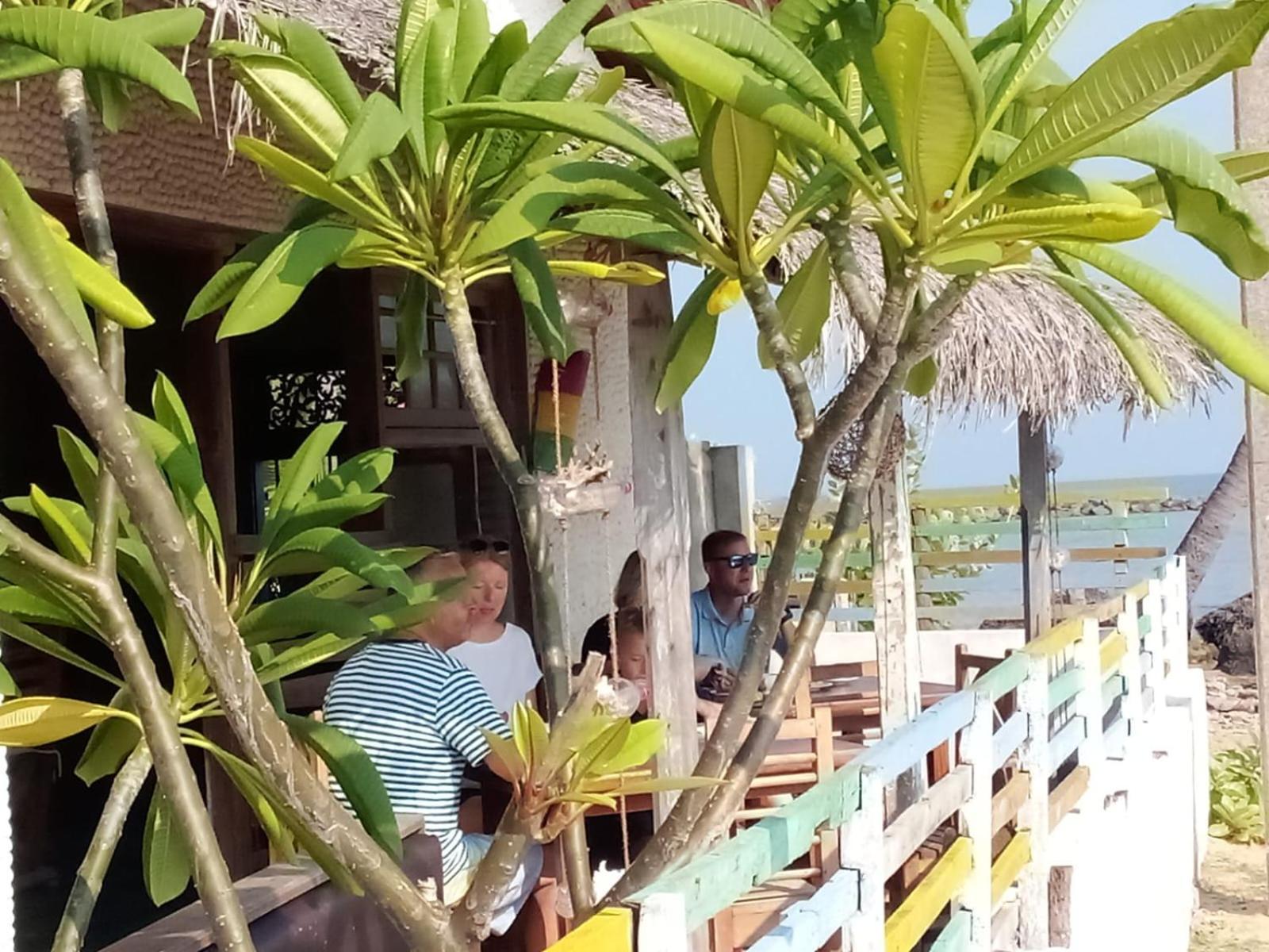Red Coral Kitesurfing Resort Kalpitiya Exterior foto