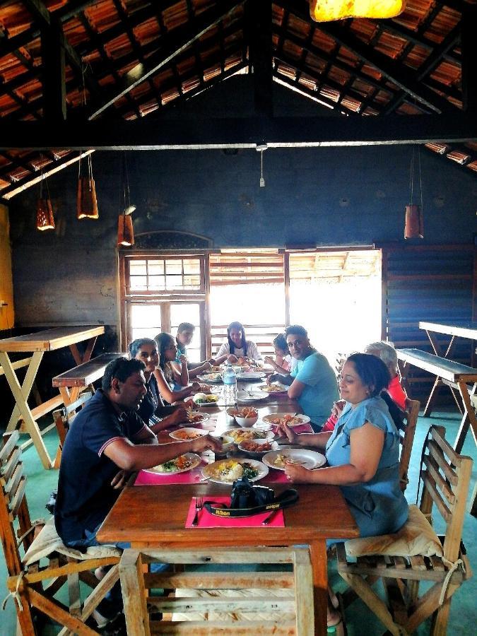 Red Coral Kitesurfing Resort Kalpitiya Exterior foto