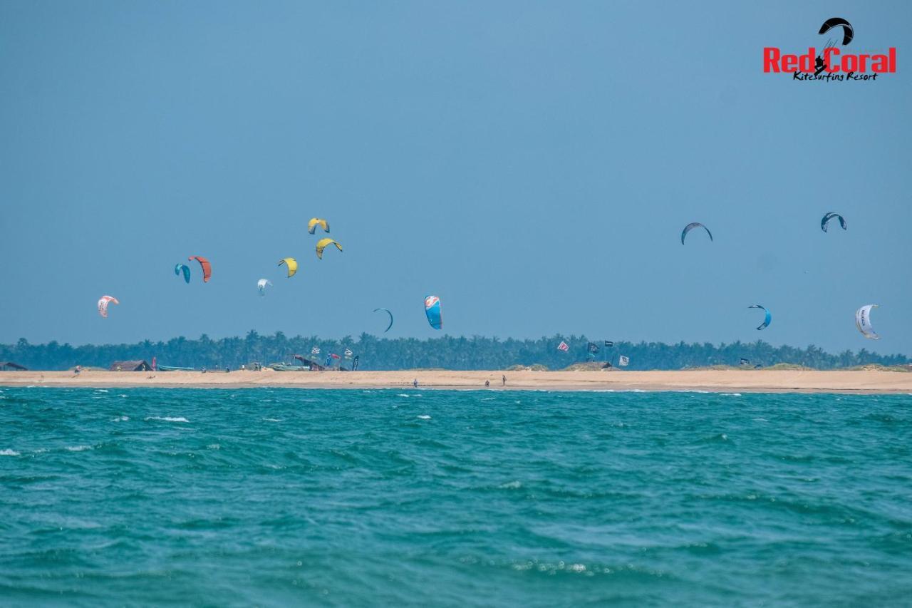 Red Coral Kitesurfing Resort Kalpitiya Exterior foto